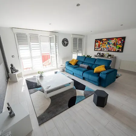 Piso Reformado Con Playas Cercanas Newly Renovated With Beaches Nearby דירה Gatika